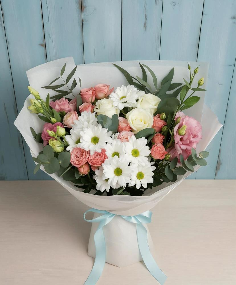 Букет цветов из: Розы, Лизиантусы и Хризантемы в Горный Тульская область