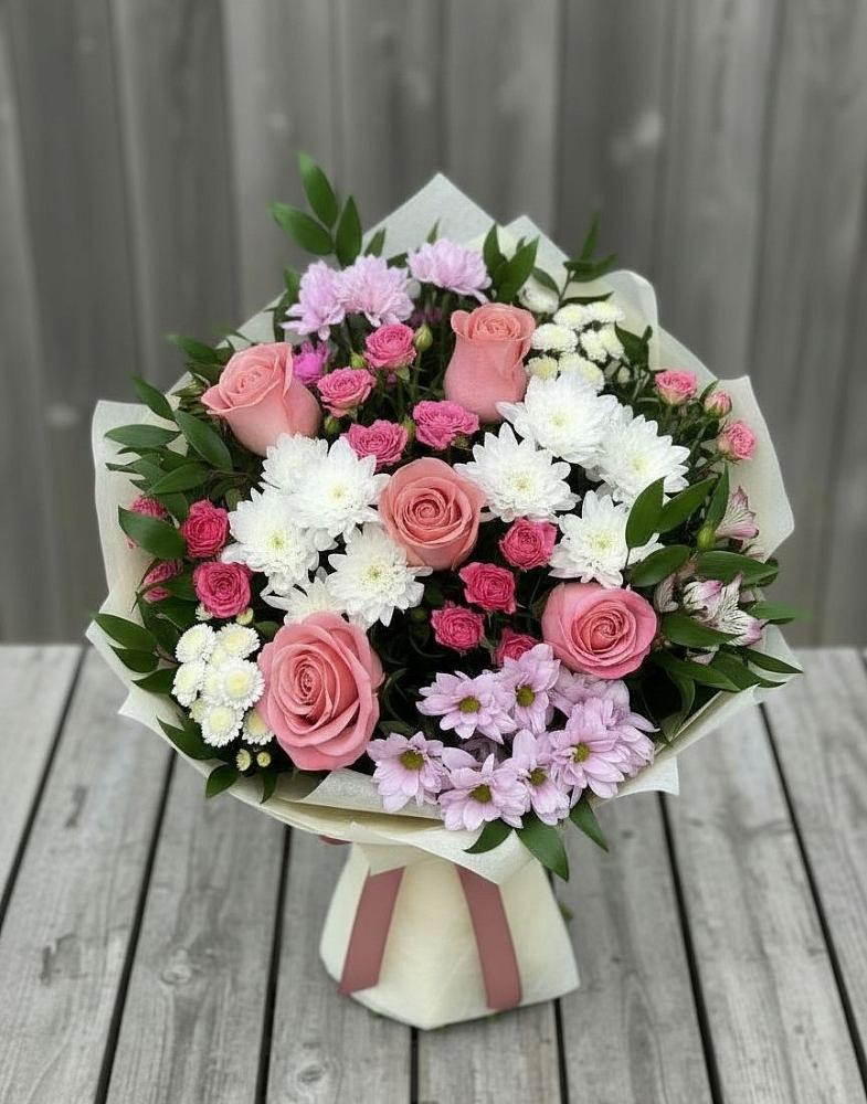 Букет цветов из: Альстромерии, Гвоздики, Розы и Хризантемы в Горный Тульская область