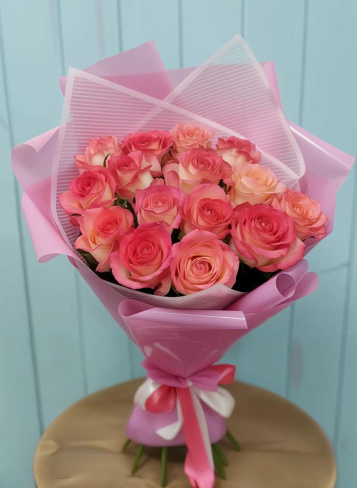 Букет 15 Розовых роз Равель в Горный Тульская область