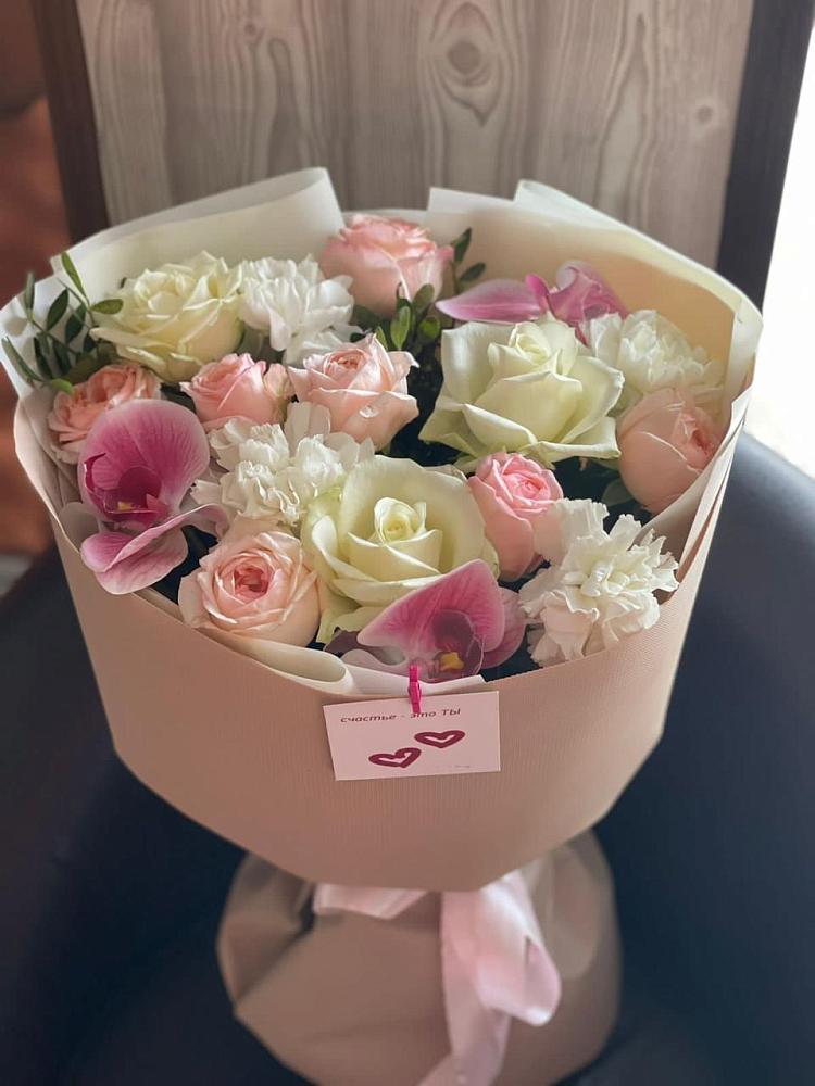 Букет цветов из: Орхидеи, Розы и Гвоздики в Горный Тульская область