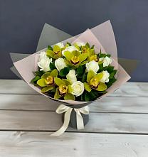 Букет цветов из:  Орхидеи и Розы в Горный Тульская область