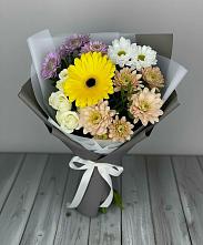 Букет цветов из:  Розы, Герберы и Хризантемы в Горный Тульская область
