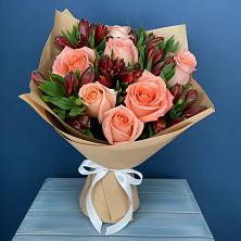 Букет цветов из:  Розы и Альстромерии в Горный Тульская область