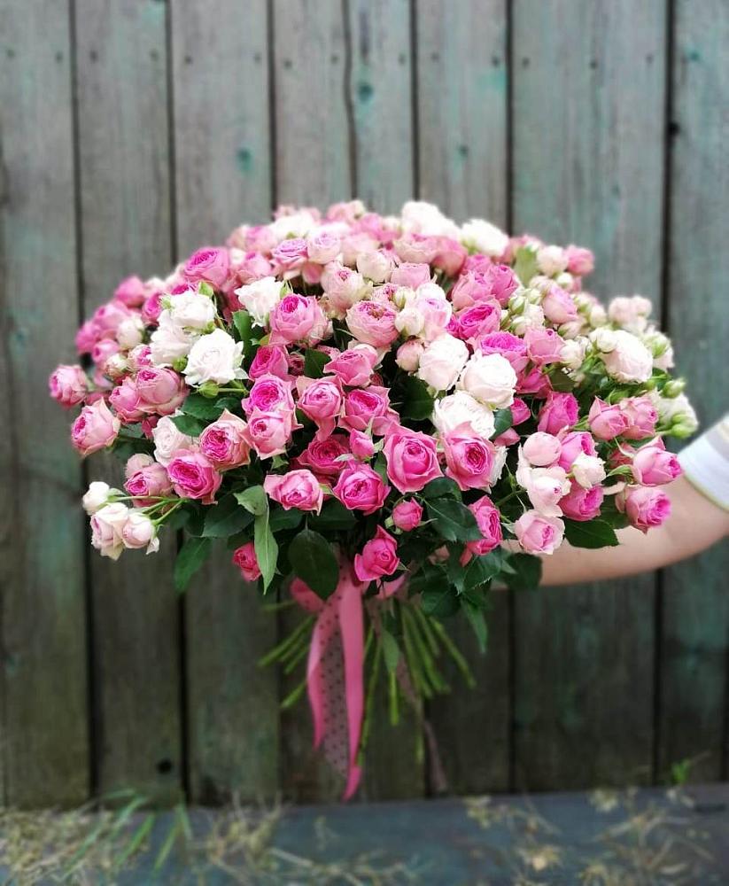 Букет Розовые кустовые розы Натали и Лав Лидия в Горный Тульская область