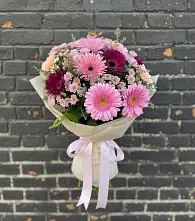 Букет цветов из:  Герберы и Хризантемы в Горный Тульская область