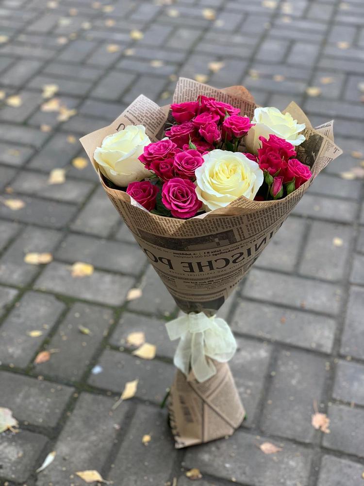 Букет цветов из: Розы в Горный Тульская область