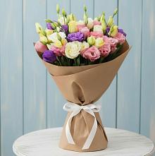Букет цветов из:  Лизиантусы в Горный Тульская область