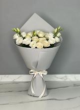 Букет цветов из:  Розы и Лизиантусы в Горный Тульская область